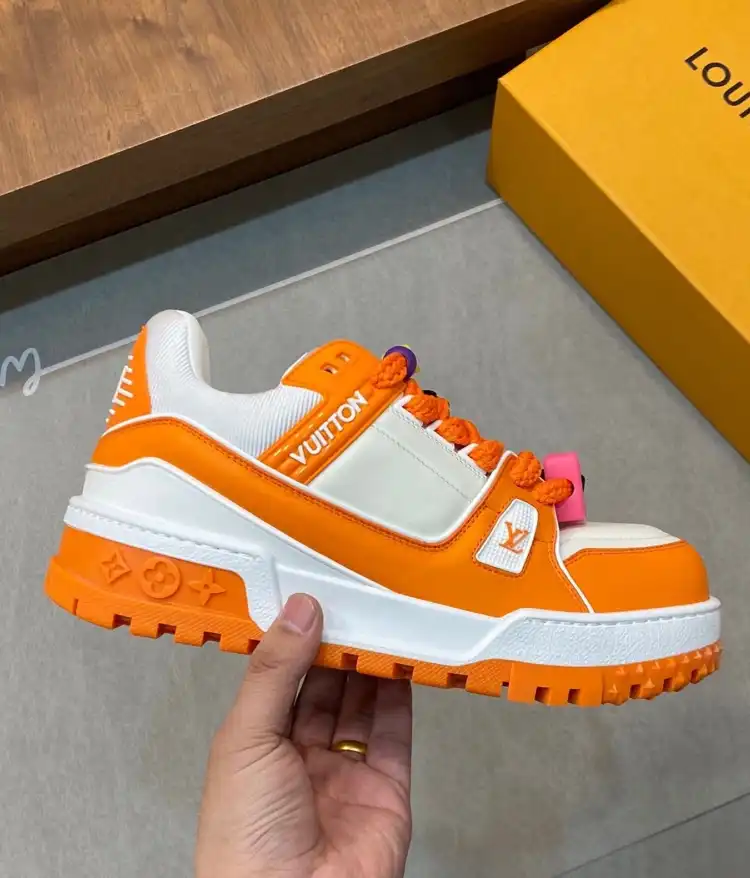 hype Louis Vuitton Sneakers