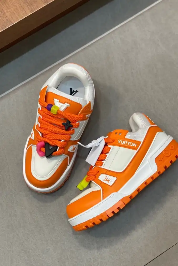 hype Louis Vuitton Sneakers