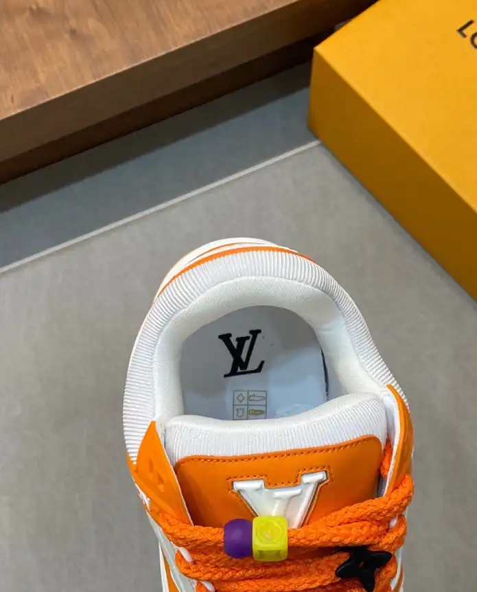 hype Louis Vuitton Sneakers