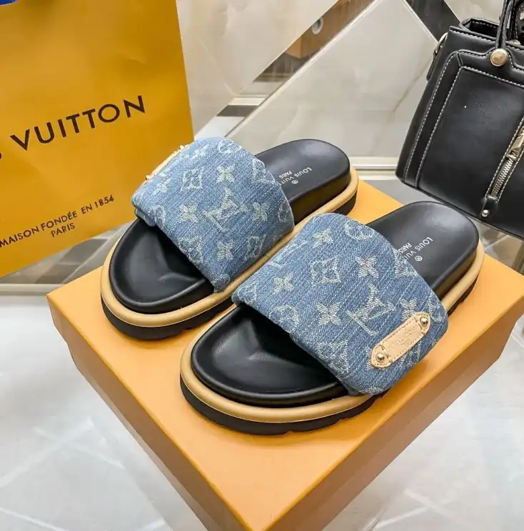 hype LV Slippers