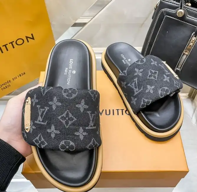 hype LV Slippers