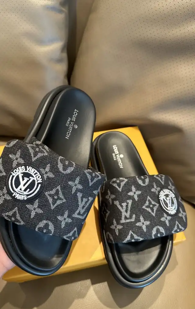 hype LV Slippers