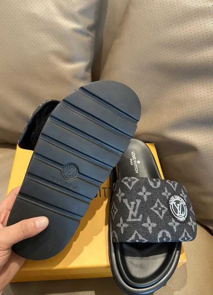 hype LV Slippers