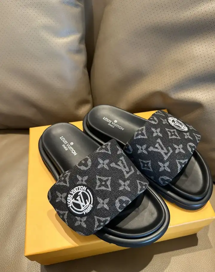 hype LV Slippers