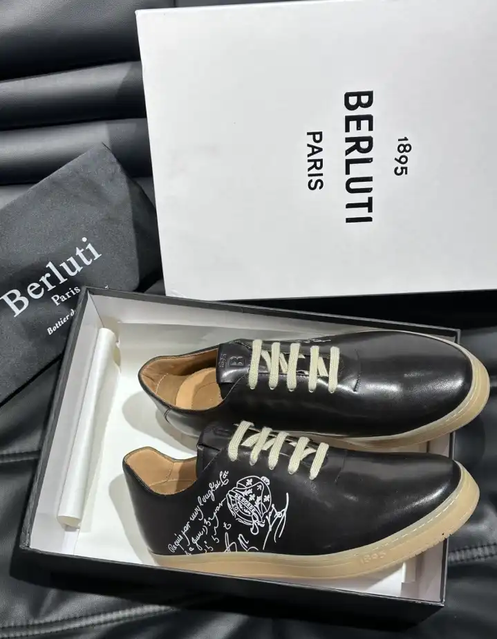 hype Berluti Sneakers