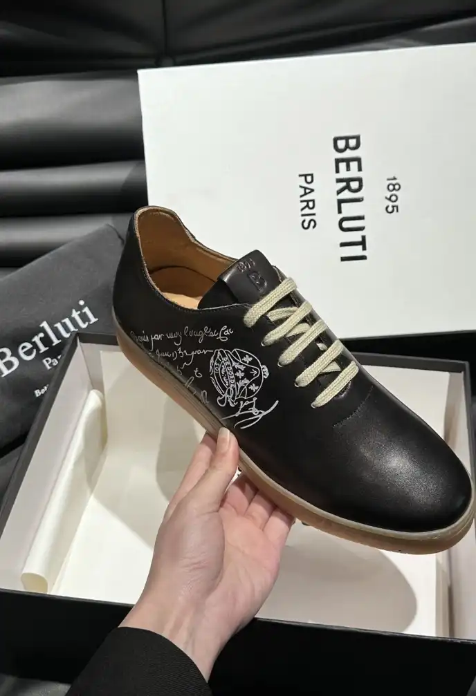 hype Berluti Sneakers