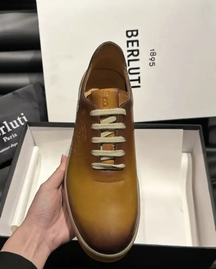 hype Berluti Sneakers