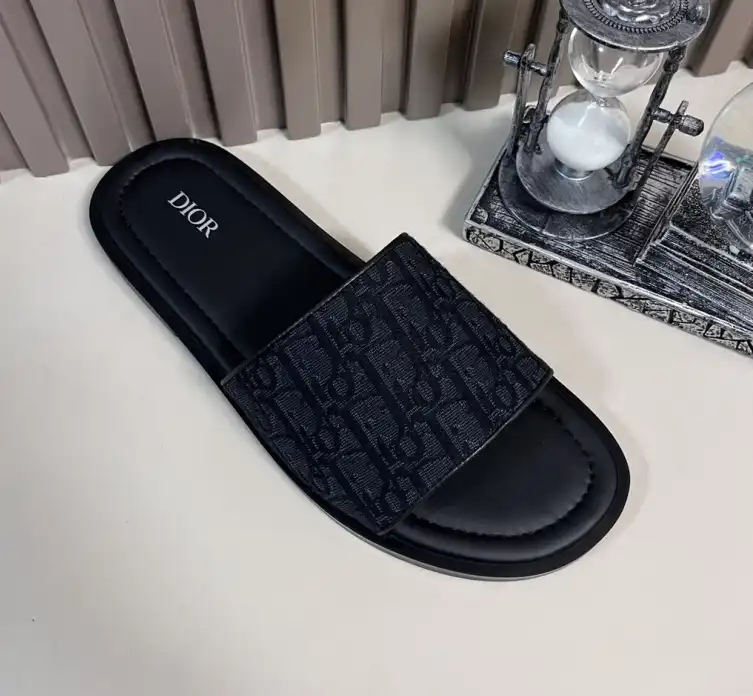 hype Christian Dior Slippers