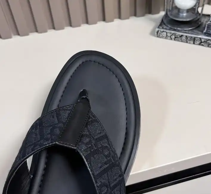 hype Christian Dior Slippers