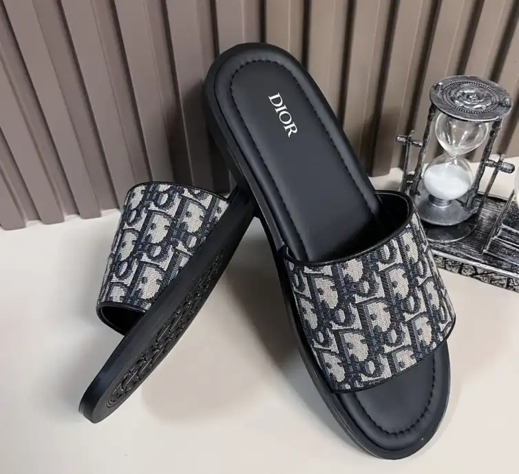 hype Christian Dior Slippers