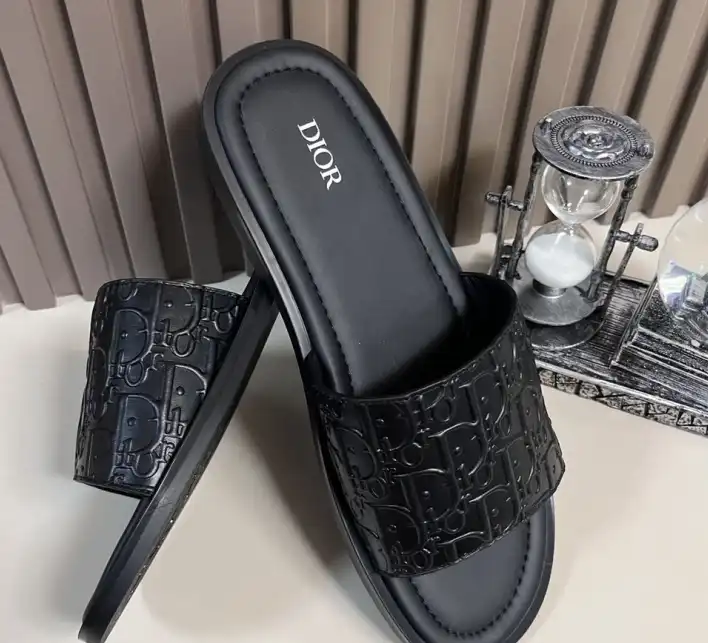 hype Christian Dior Slippers