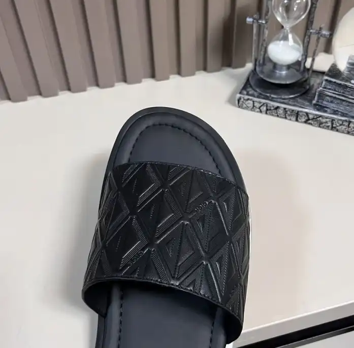 hype Christian Dior Slippers