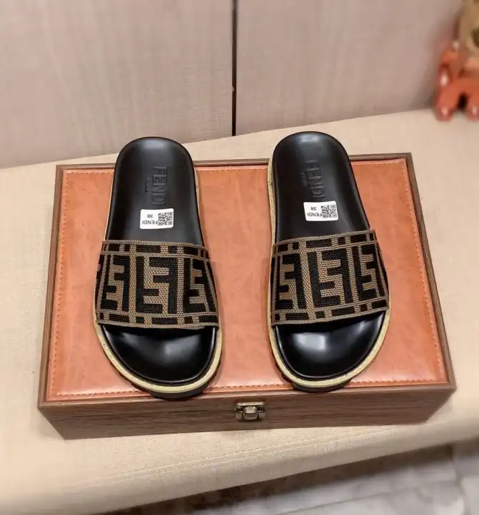 hype Fendi Slippers