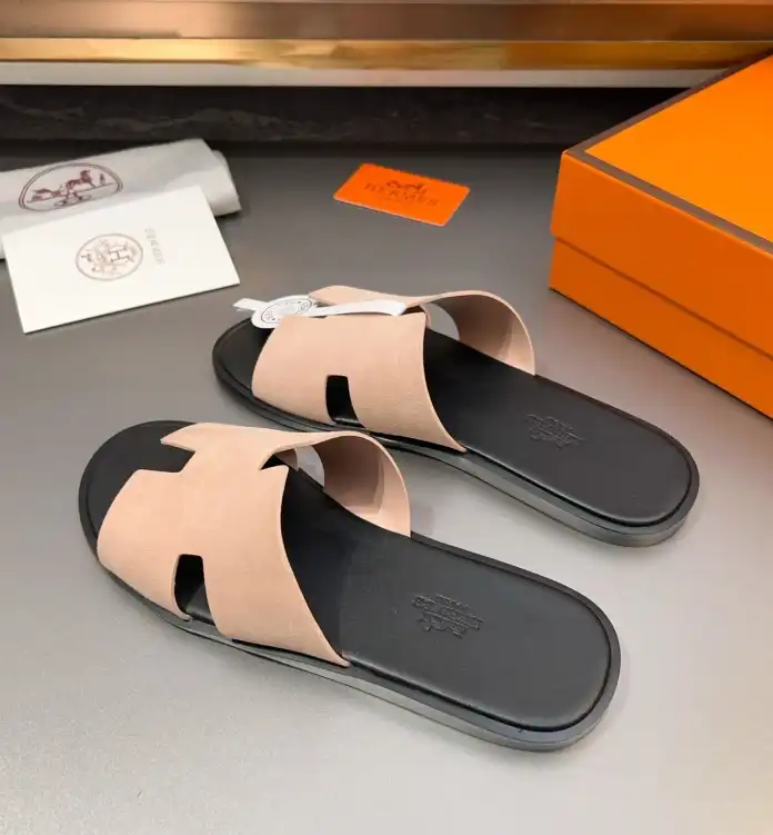 hype Hermes Slippers