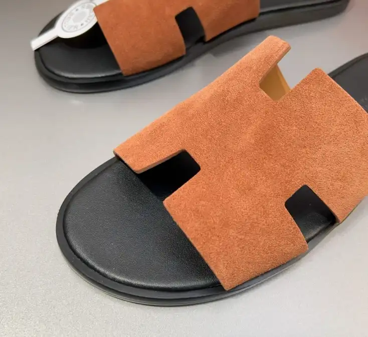 hype Hermes Slippers