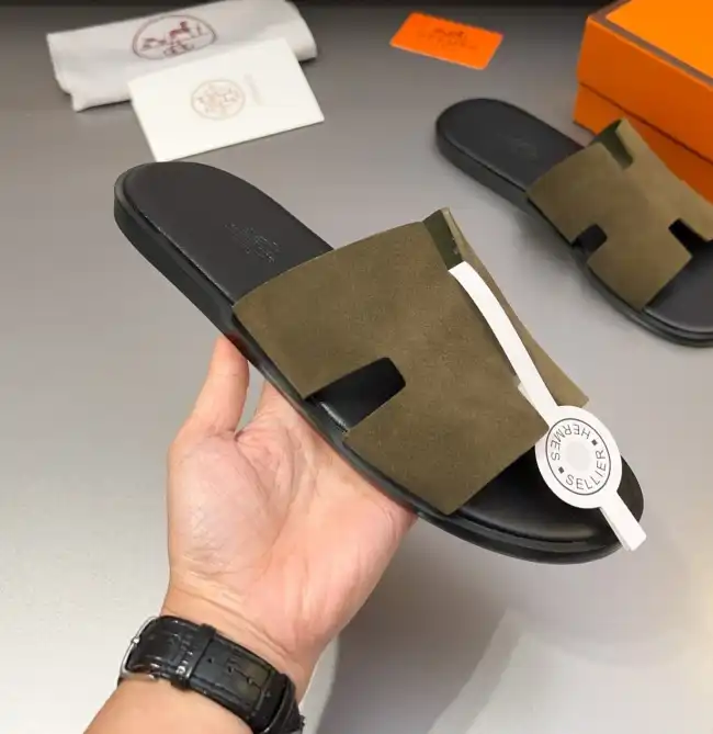 hype Hermes Slippers