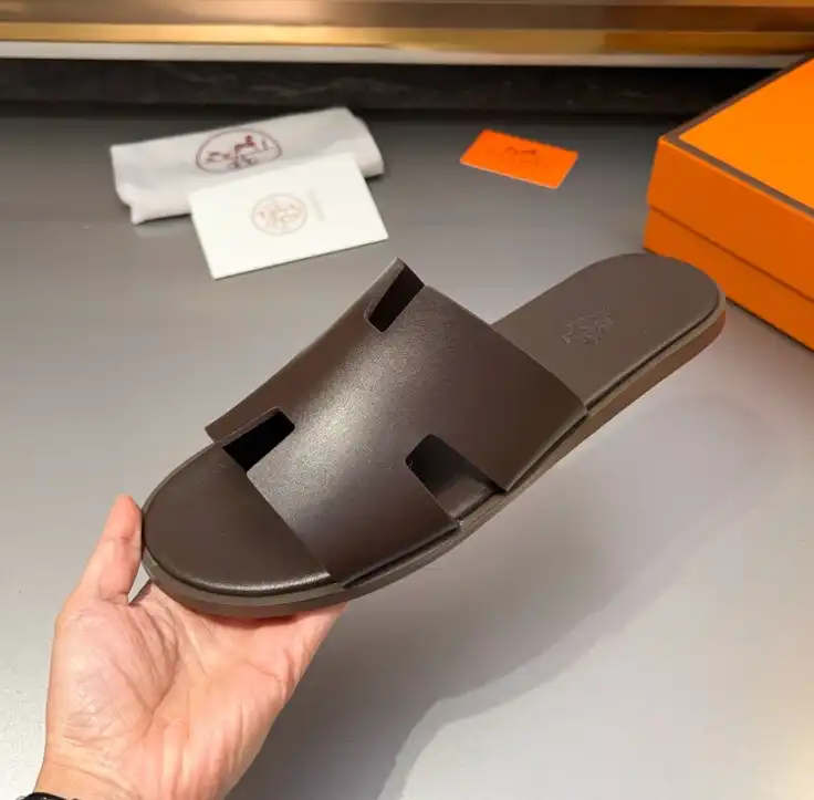 hype Hermes Slippers