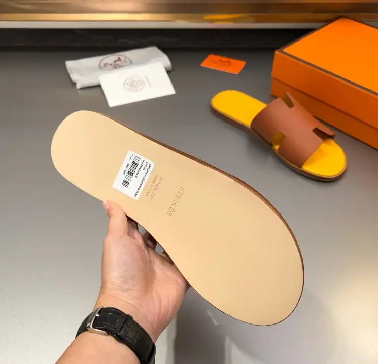 hype Hermes Slippers