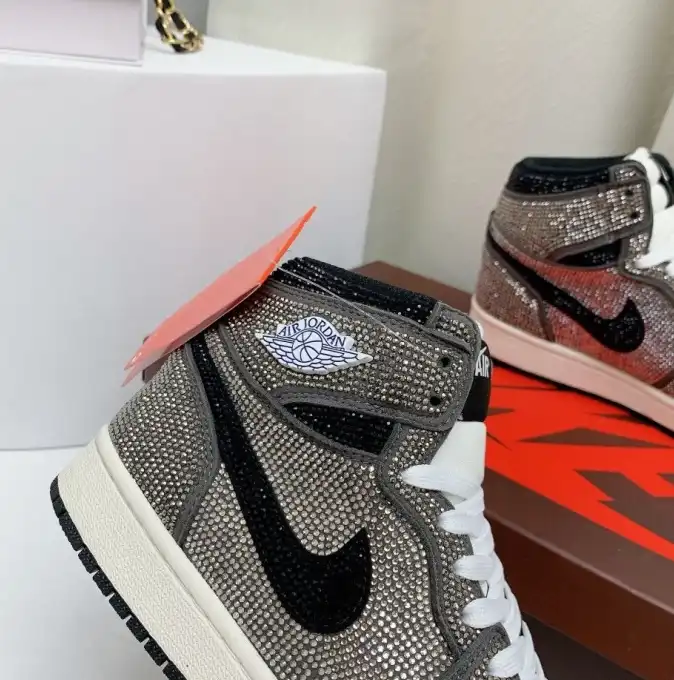 hype Nike Sneakers