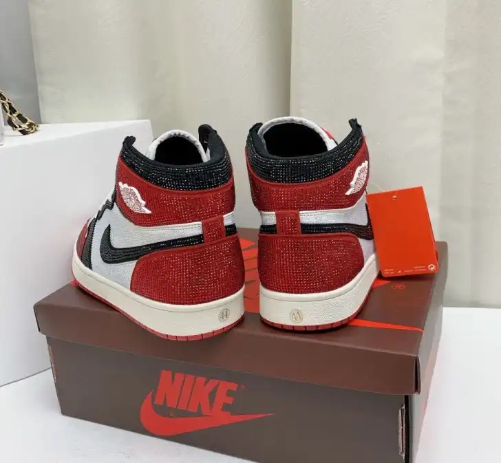 hype Nike Sneakers