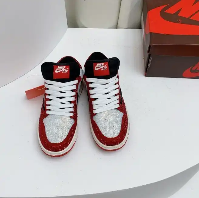 hype Nike Sneakers