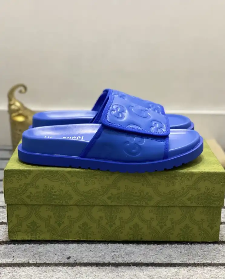 hype Gucci Slippers