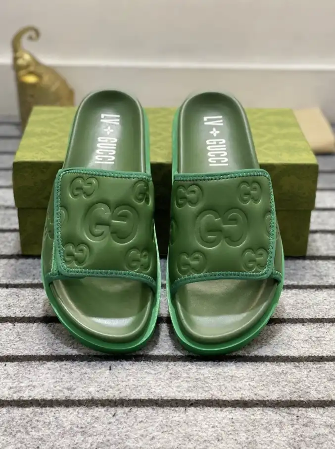 hype Gucci Slippers