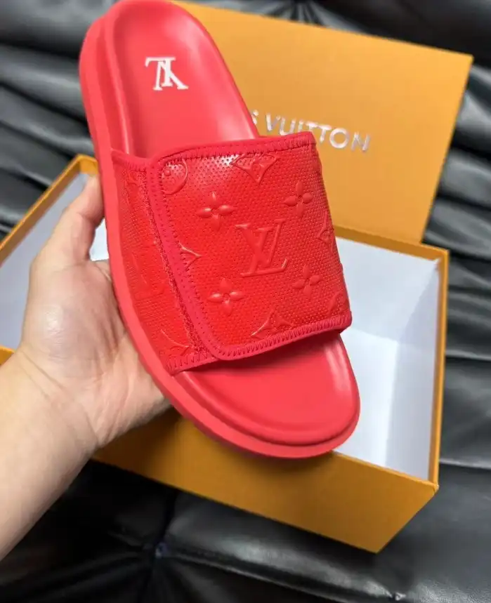 hype LV Slippers