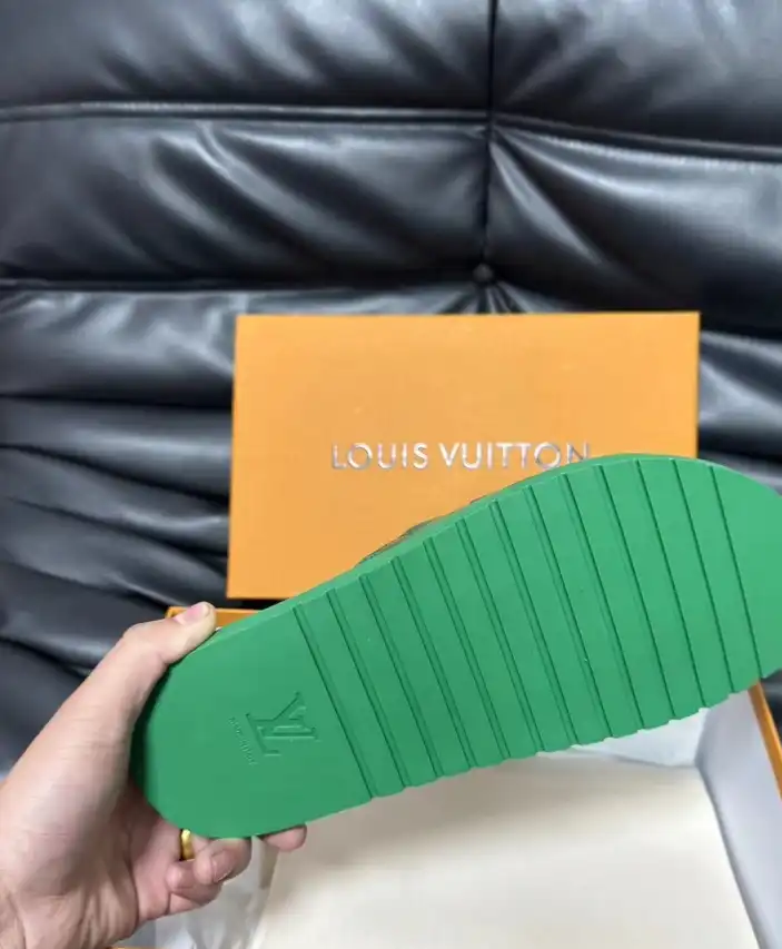 hype LV Slippers