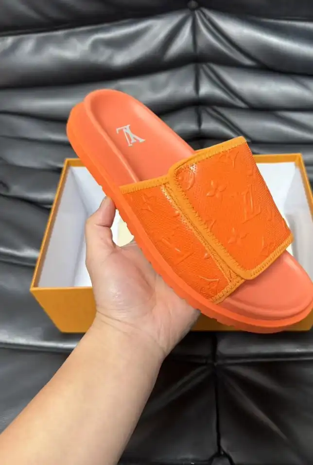 hype LV Slippers