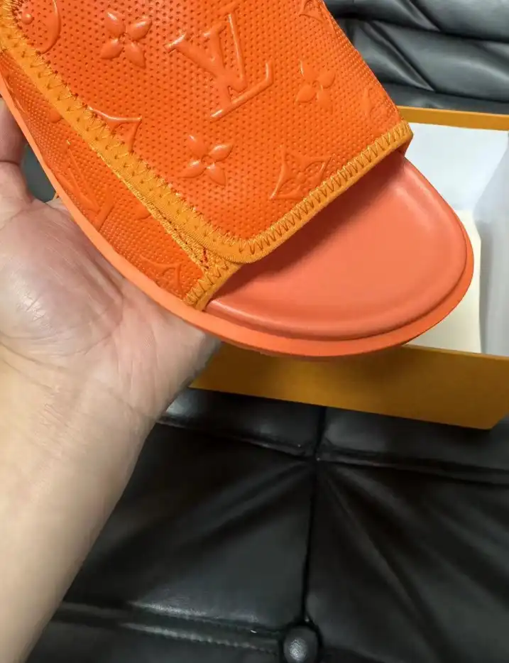 hype LV Slippers