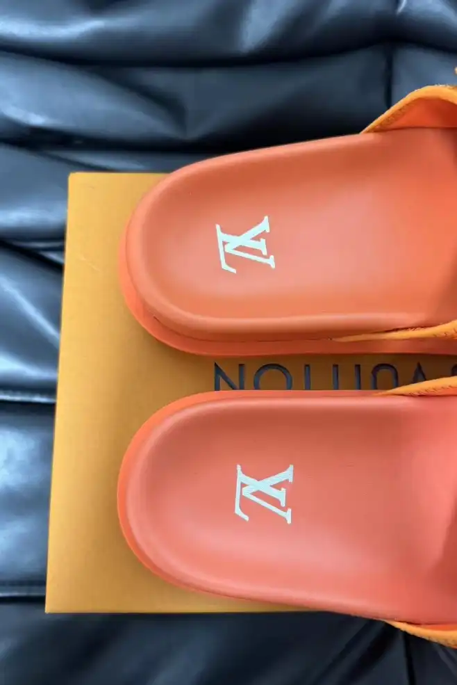 hype LV Slippers