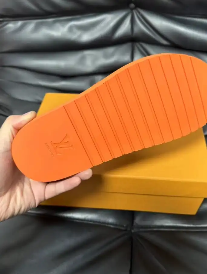 hype LV Slippers