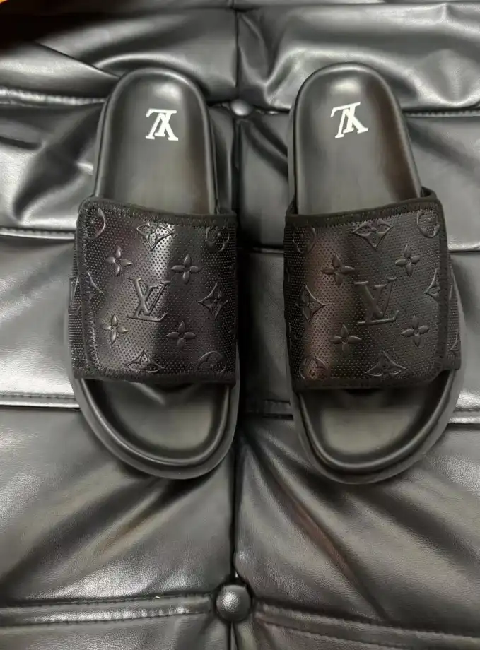 hype LV Slippers