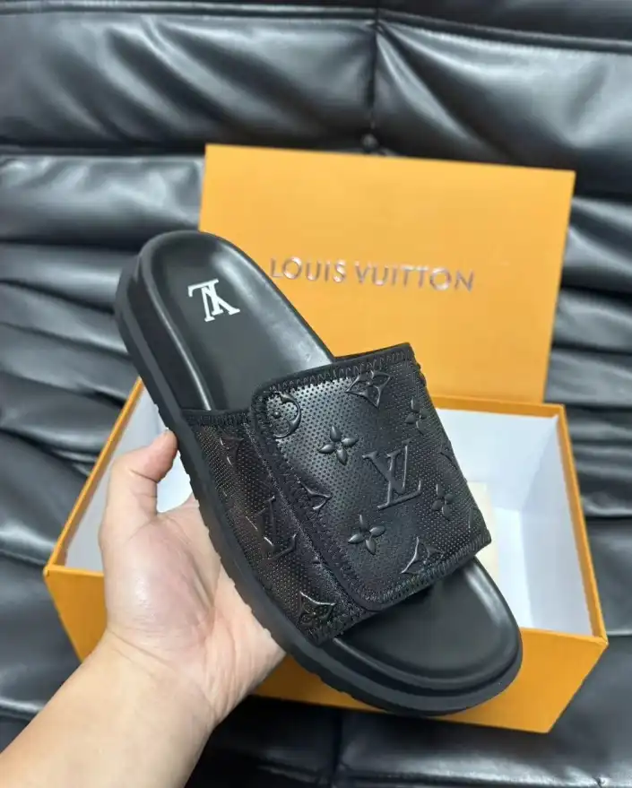 hype LV Slippers