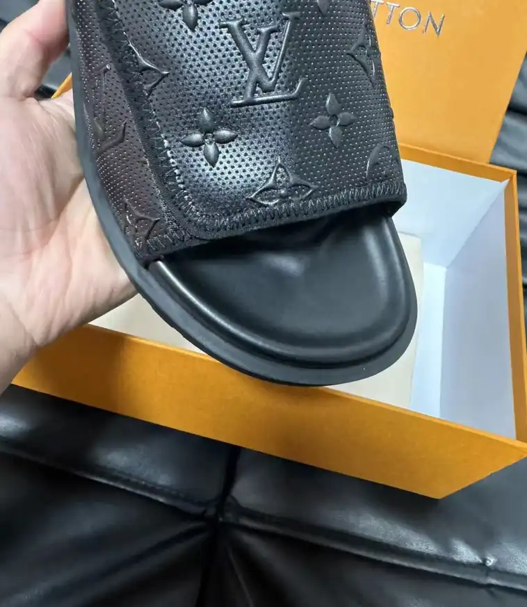 hype LV Slippers