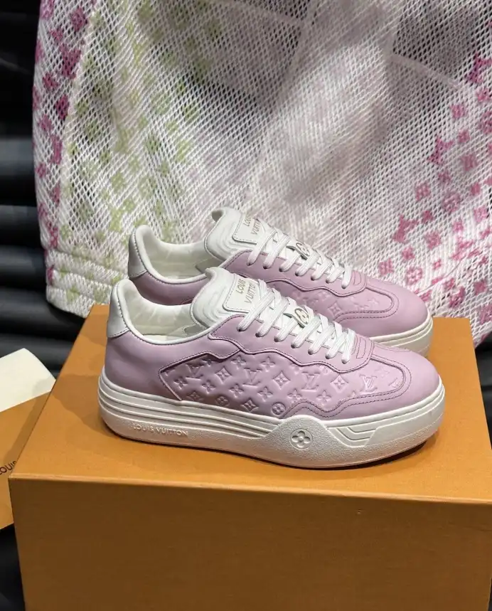 hype Louis Vuitton Sneakers