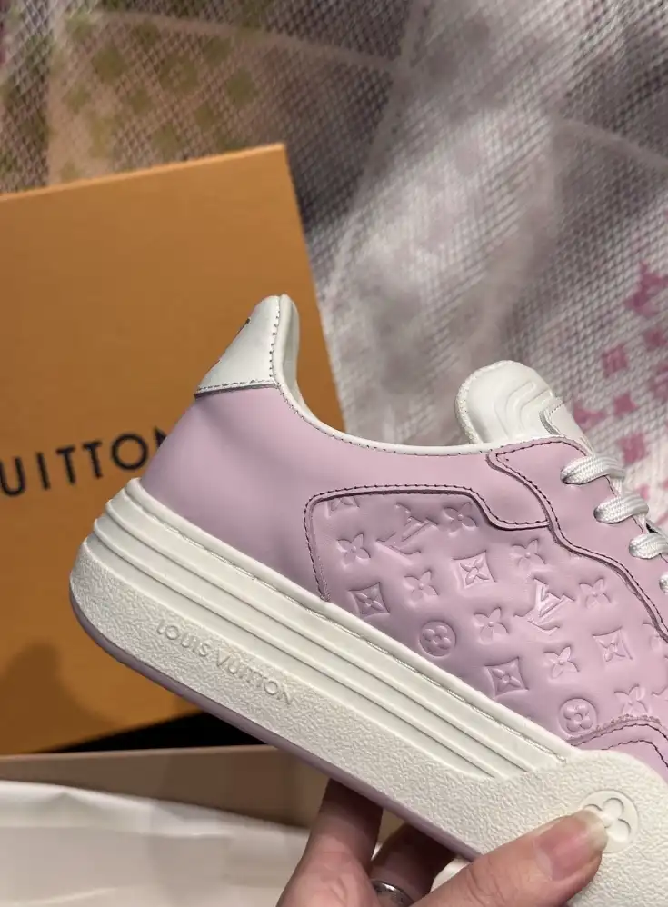 hype Louis Vuitton Sneakers