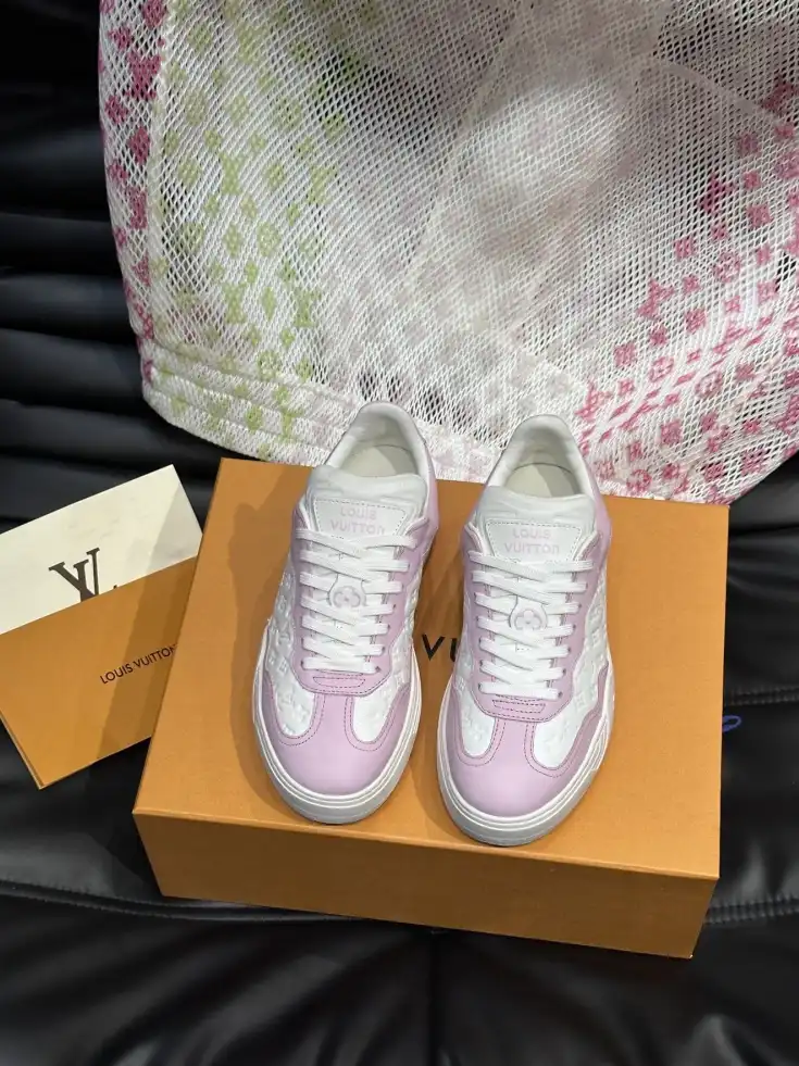 hype Louis Vuitton Sneakers