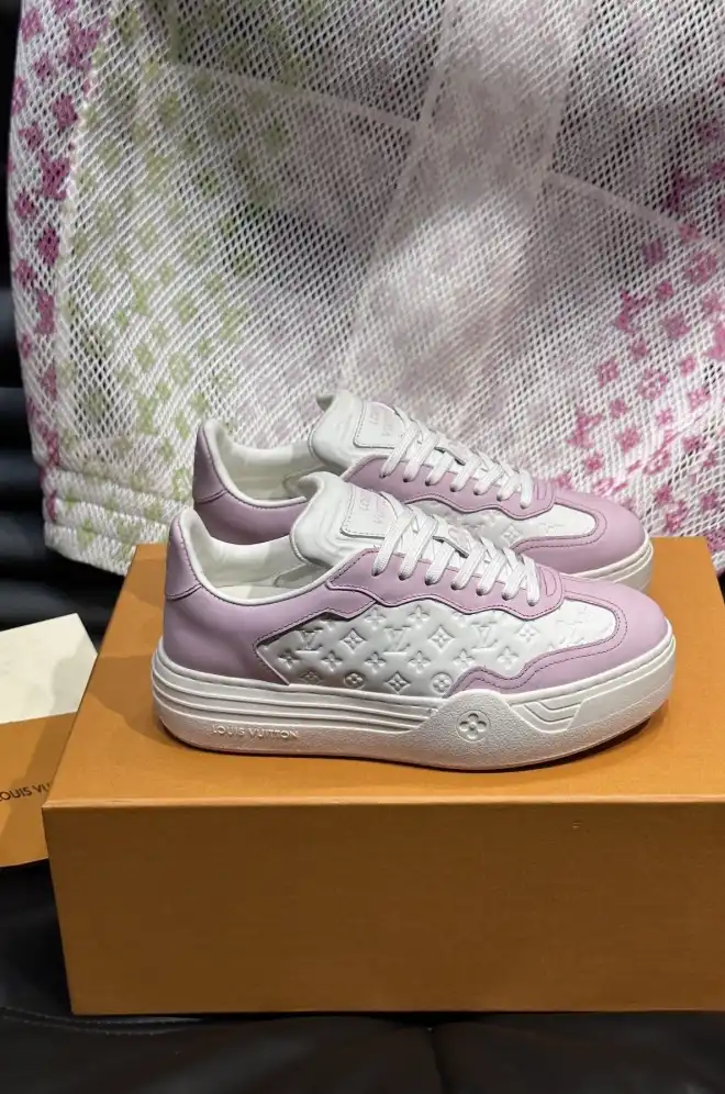 hype Louis Vuitton Sneakers