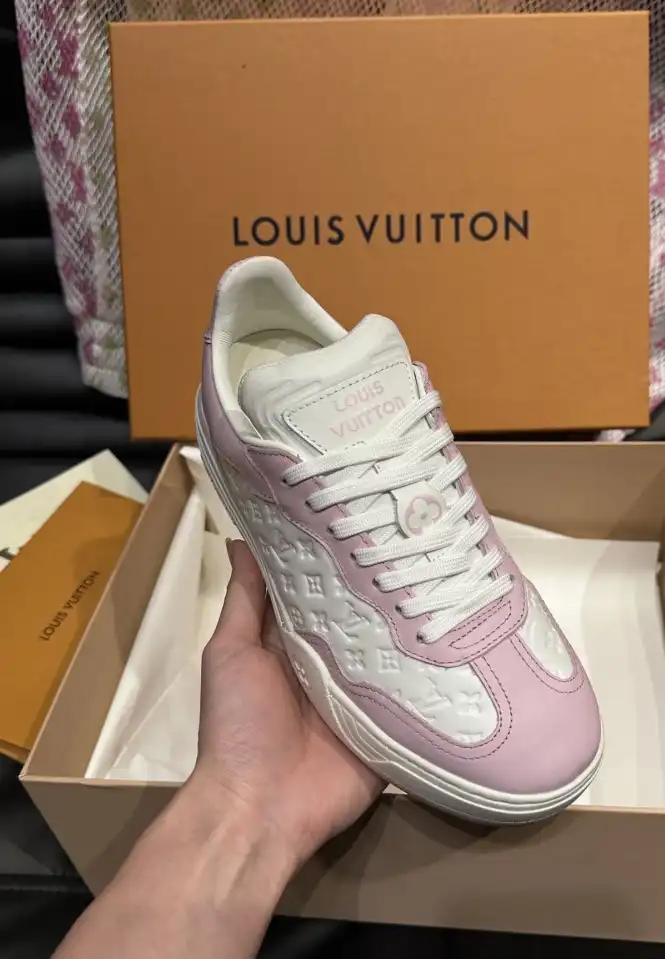 hype Louis Vuitton Sneakers