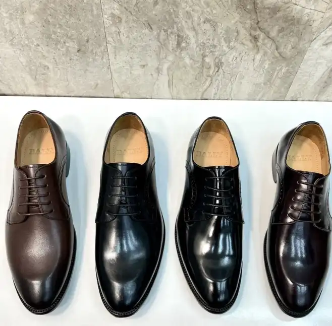 hype Burberry Leather Shoes