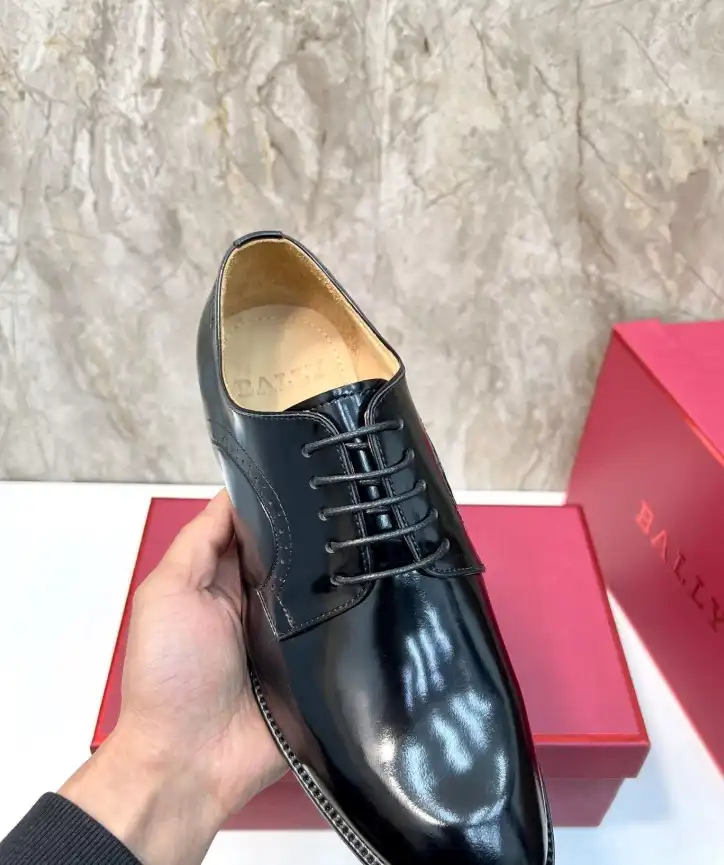 hype Burberry Leather Shoes