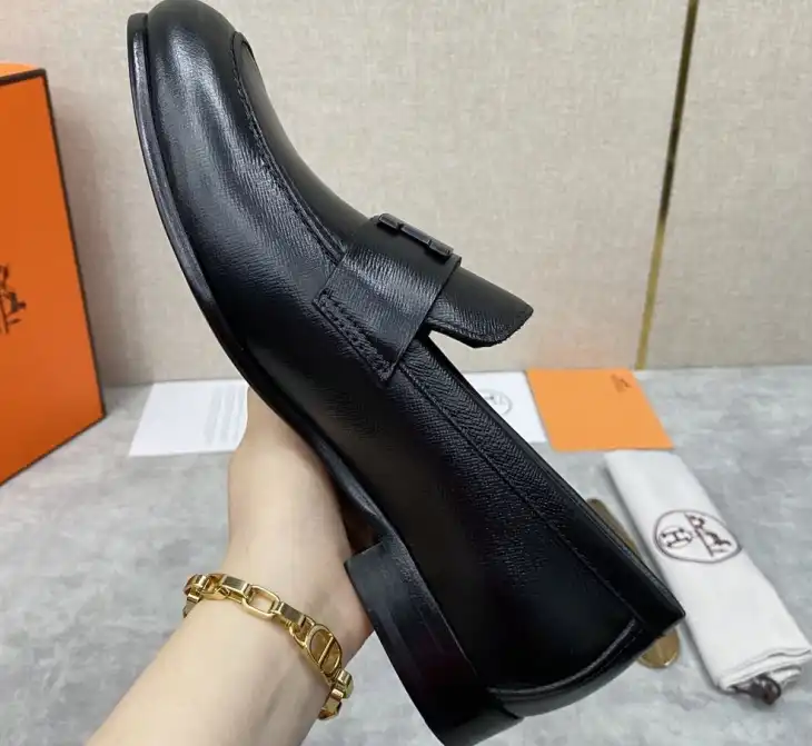 hype Hermes Leather Shoes