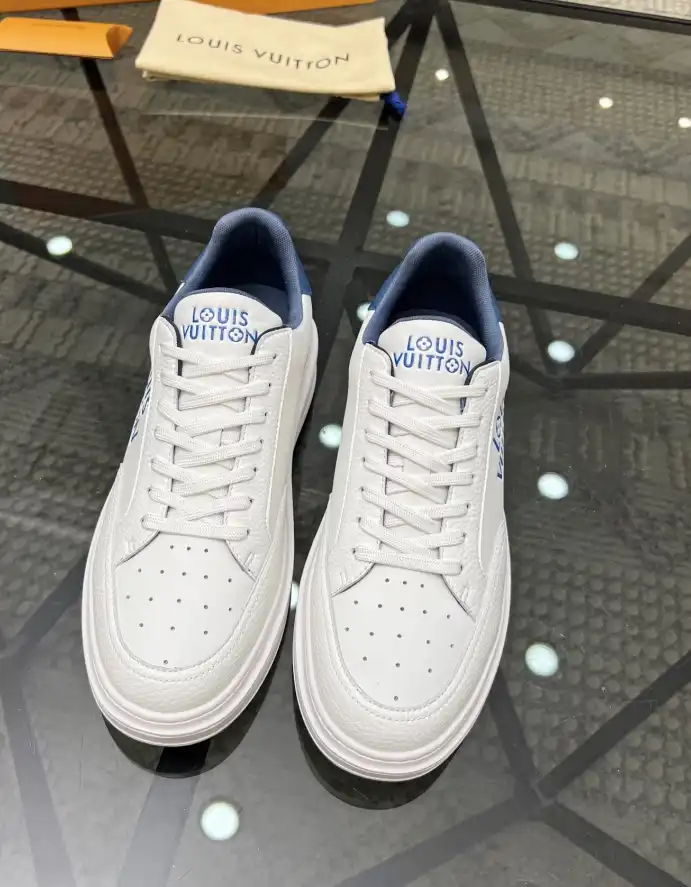 hype Louis Vuitton Sneakers