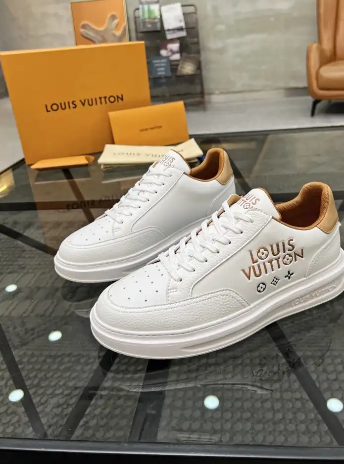 hype Louis Vuitton Sneakers