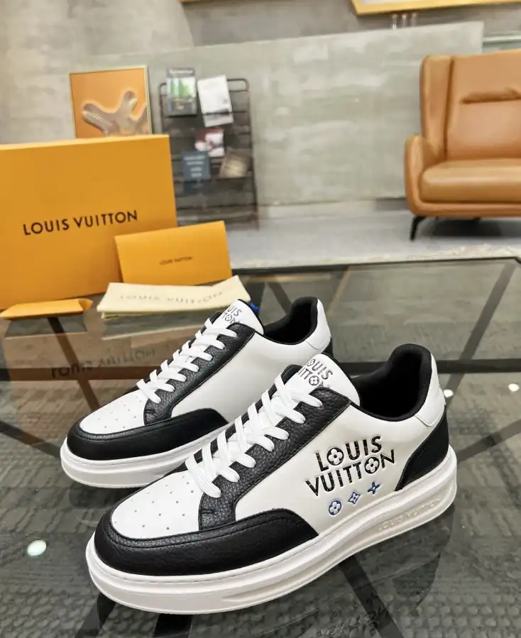 hype Louis Vuitton Sneakers