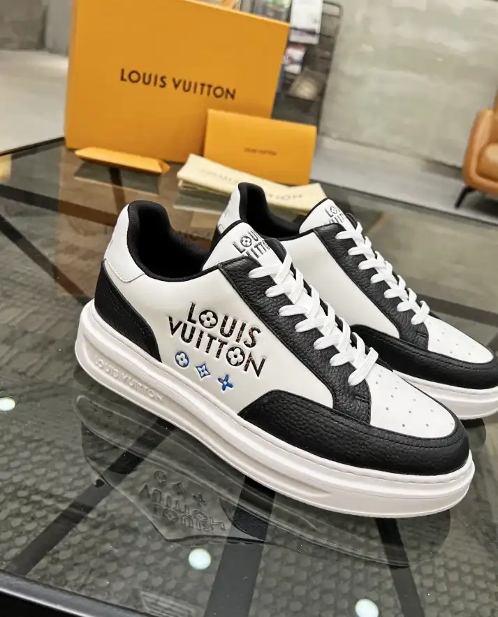 hype Louis Vuitton Sneakers