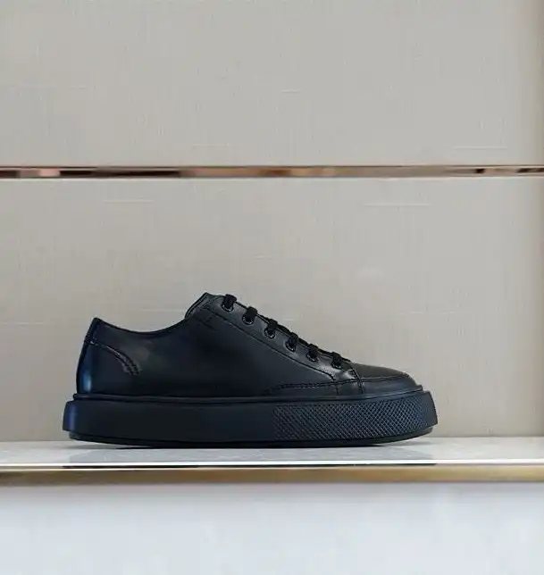 hype Hermes Sneakers