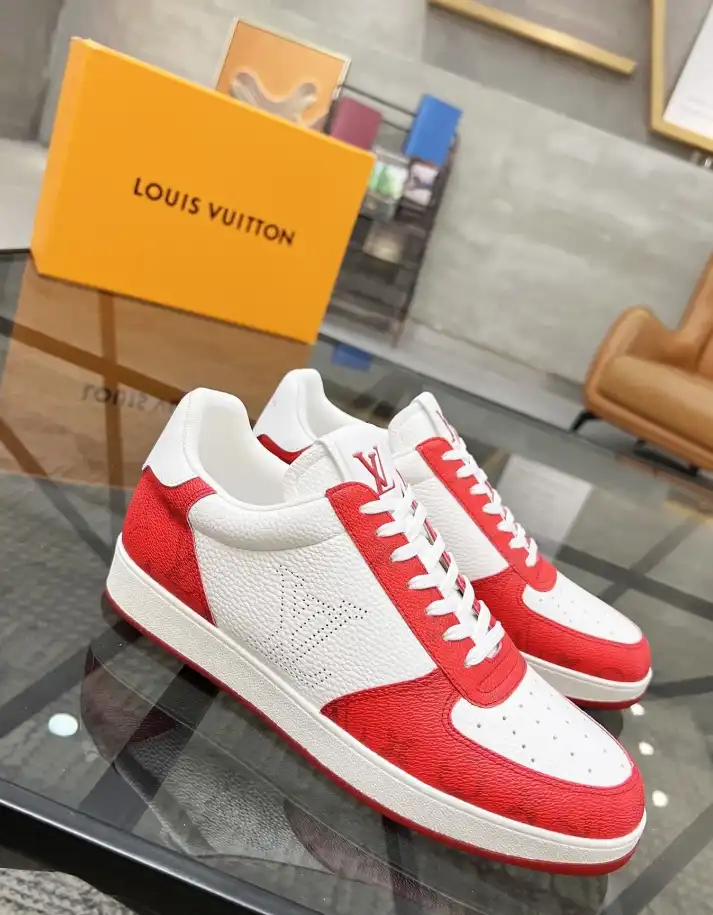 hype Louis Vuitton Sneakers